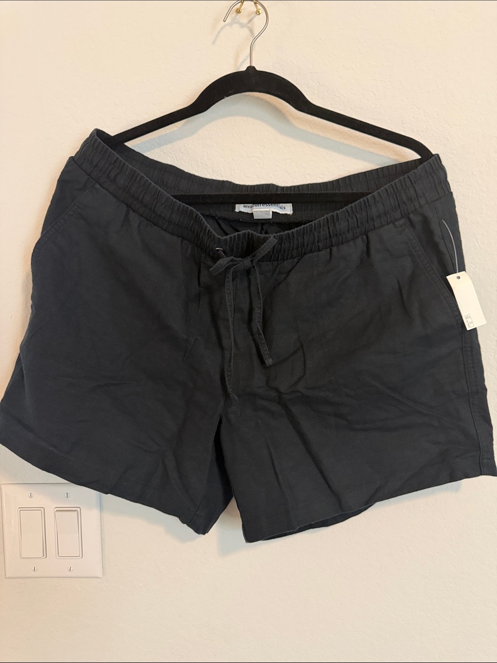 Amazon Essentials Women’s Drawstring Athletic Shorts - Charcoal Black